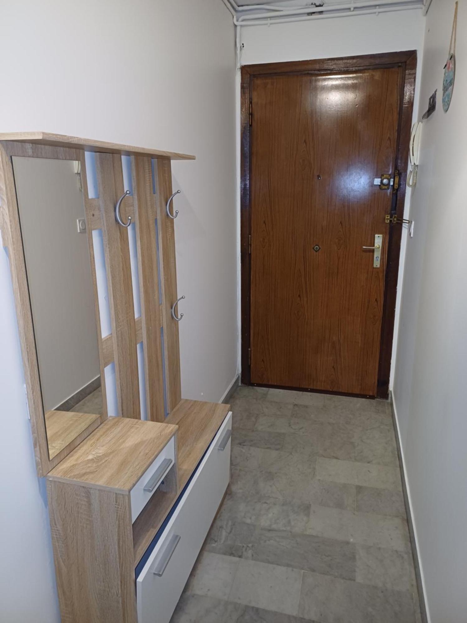 F1 Pres Tramway Et Appartement