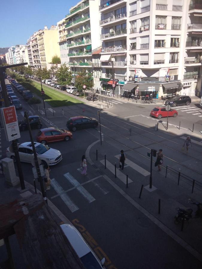F1 Pres Tramway Et Niza
