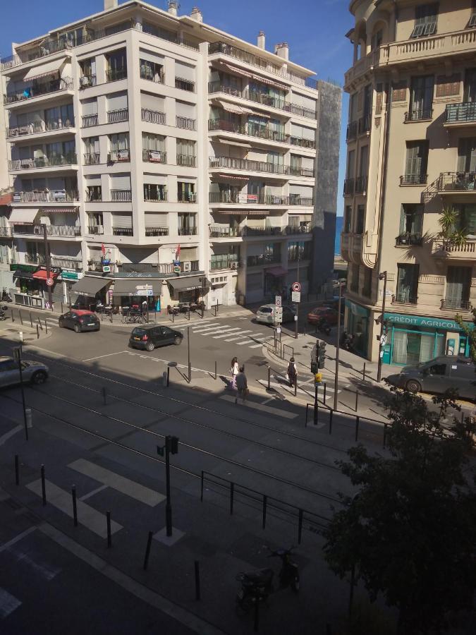 F1 Pres Tramway Et *